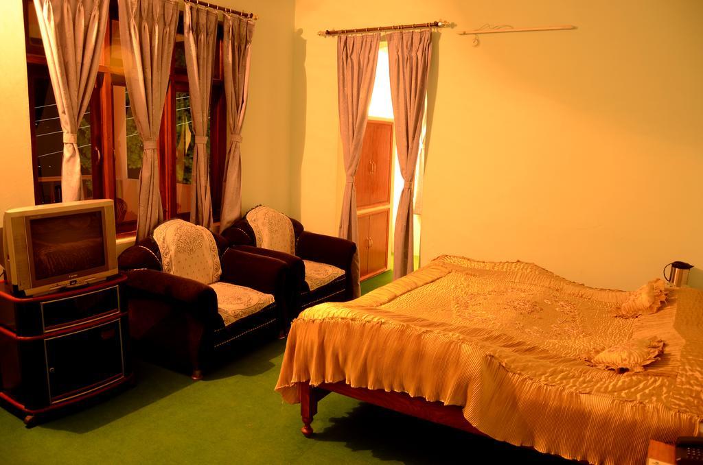 Kalawati Retreat Eco Village Resort Ranikhet Exterior photo